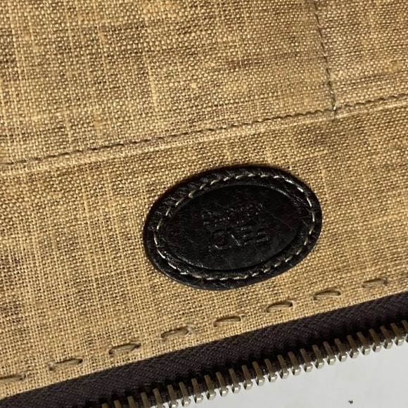 FENDI Selleria L-shaped clutch bag in leather for men, dark brown - Picture 10 of 11